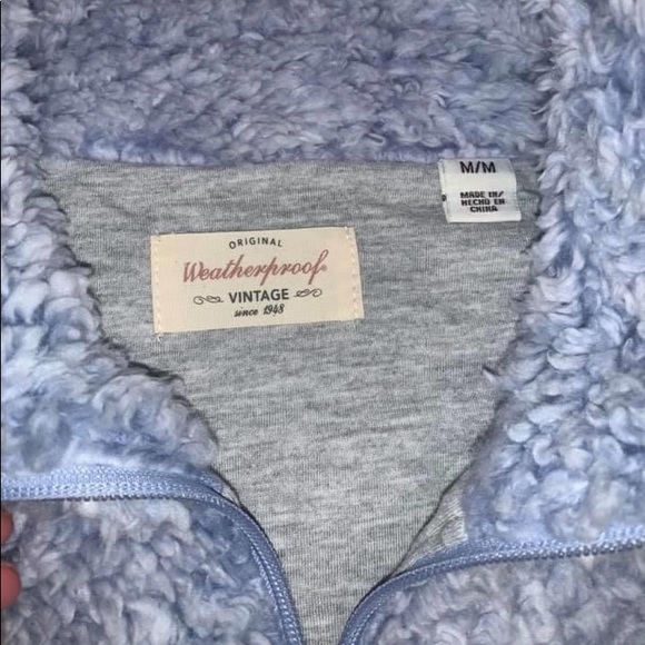 Pullover - Picture 2 of 2